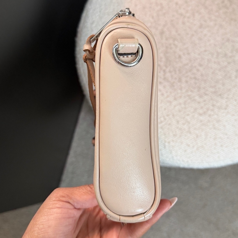 Rebecca Minkoff leather zip tassel crossbody nude cream silver - Picture 6 of 6